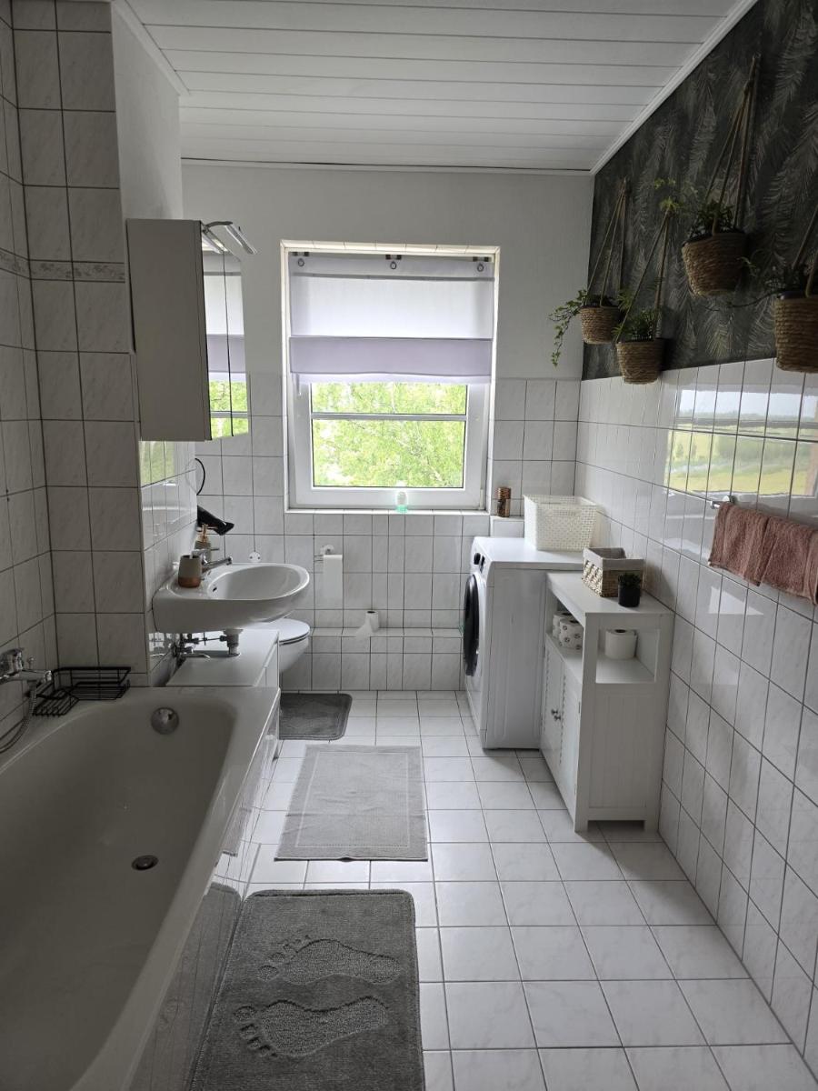 Schönes Apartment in Walschleben - Housity