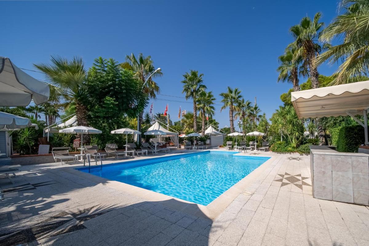 Hotel Villa - Housity