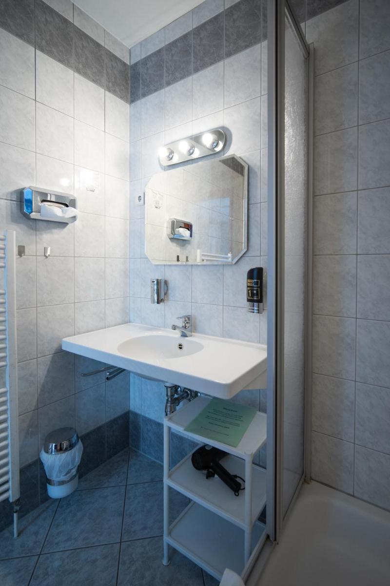 Berghotel Drei Brüder Höhe - Housity