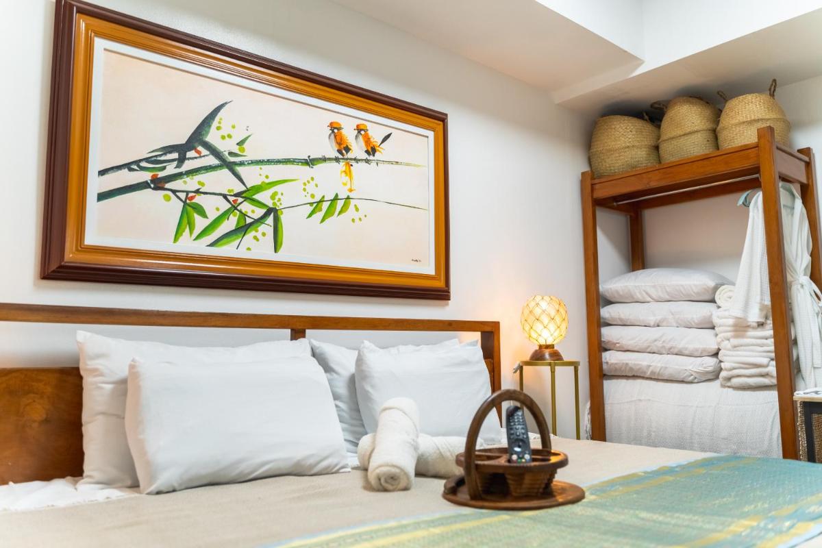 R'Holistay Azure North KING SIZE BED & Wave POOL - Housity