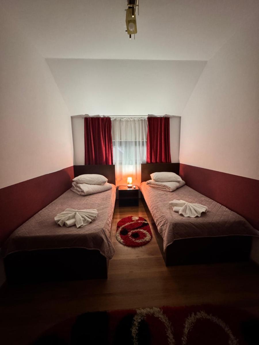 Casa Lupascu - Housity