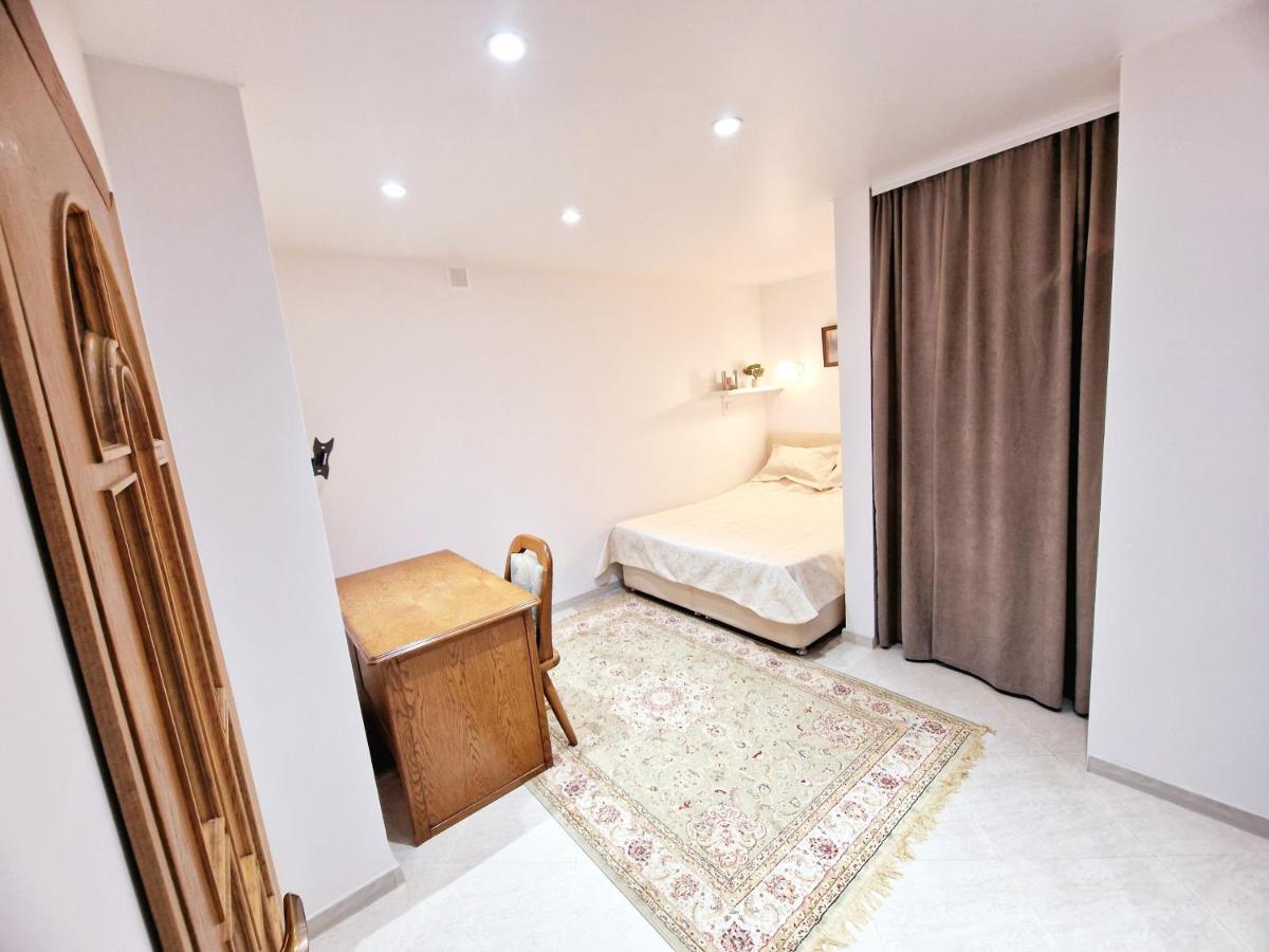 Kiki's Villa - Housity