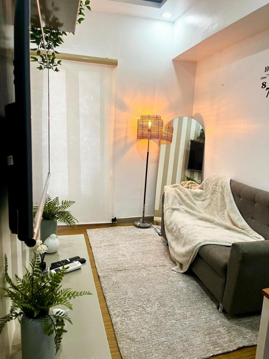 Comfy Condo near BGC, Makati and Naia - Housity