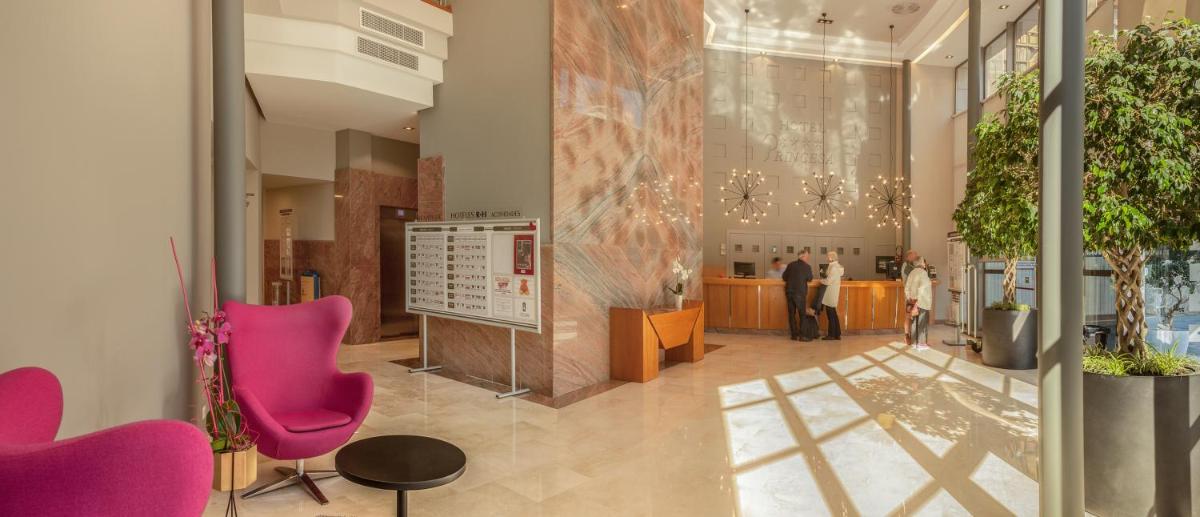Zona de estar de RH Princesa Hotel & Spa 4* Sup