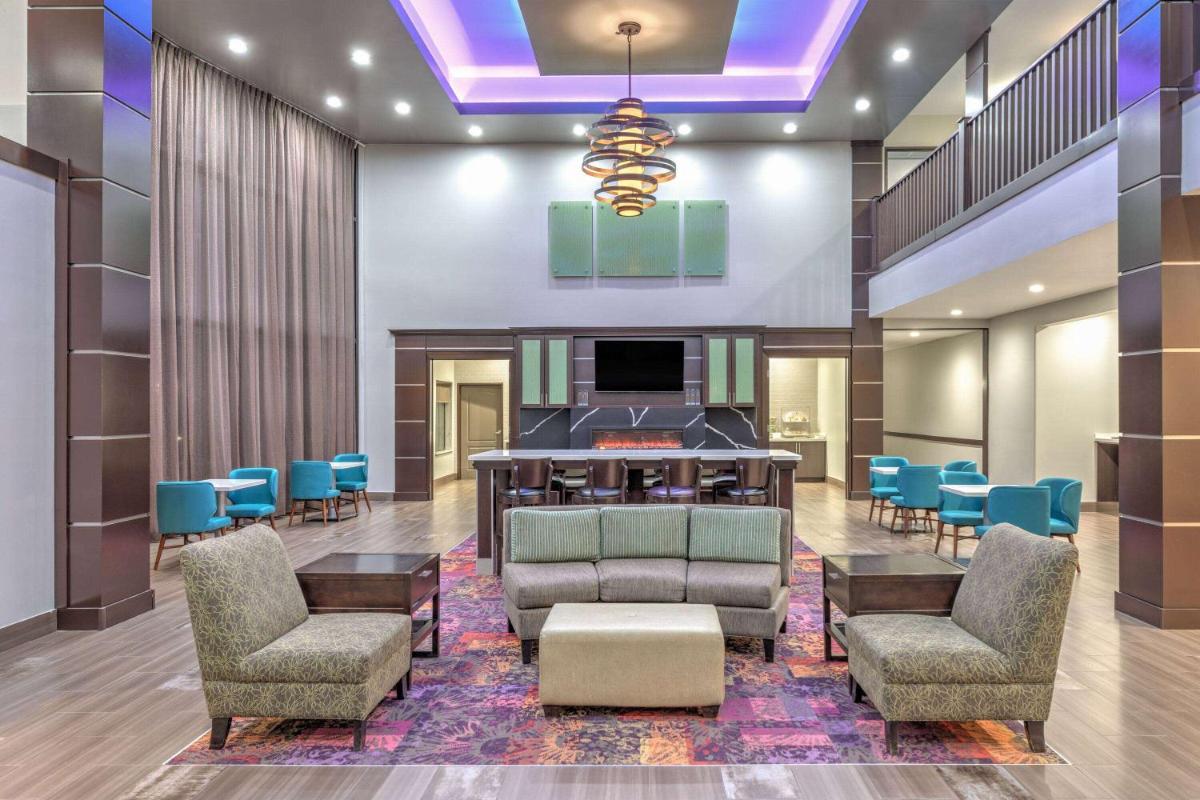 La Quinta by Wyndham Tyler - University Area - Housity