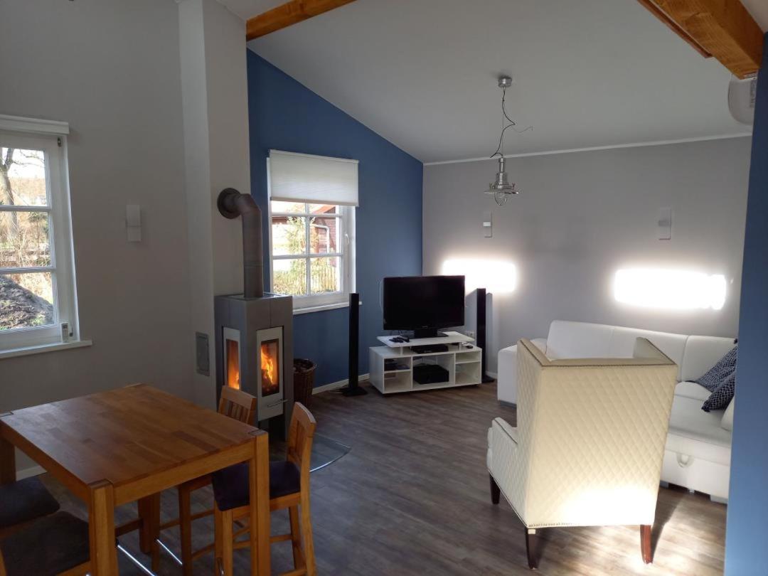 NEU! Stylisches Ferienhaus an der Südheide - Housity