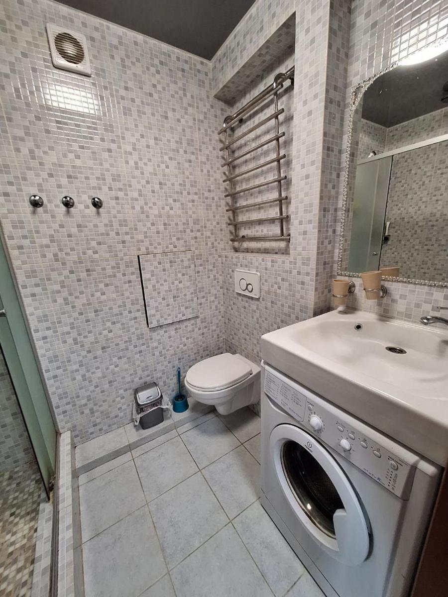 1-комнатная на левом берегу Днепра - Housity