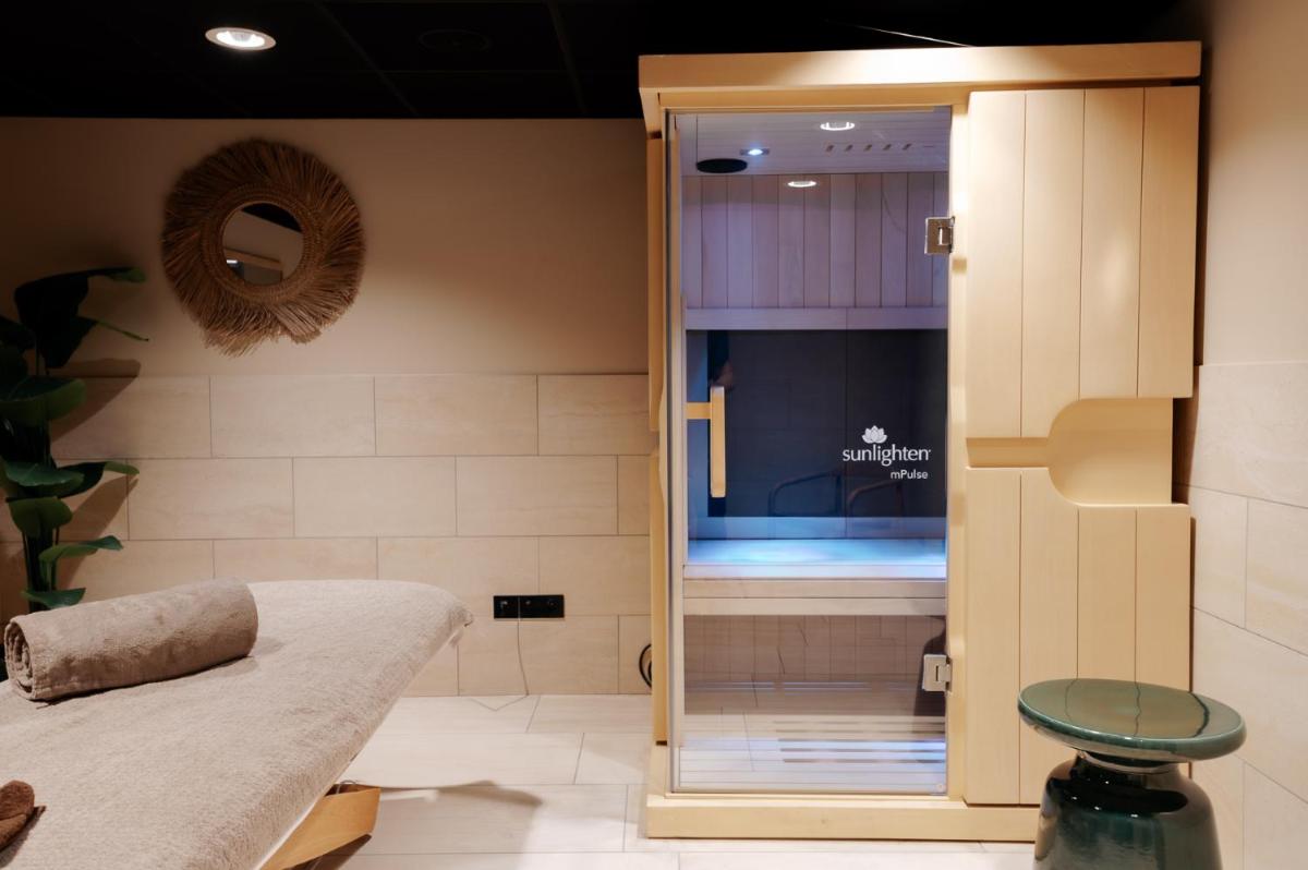 Salle de bains dans l'établissement Keystone Hôtel & Spa