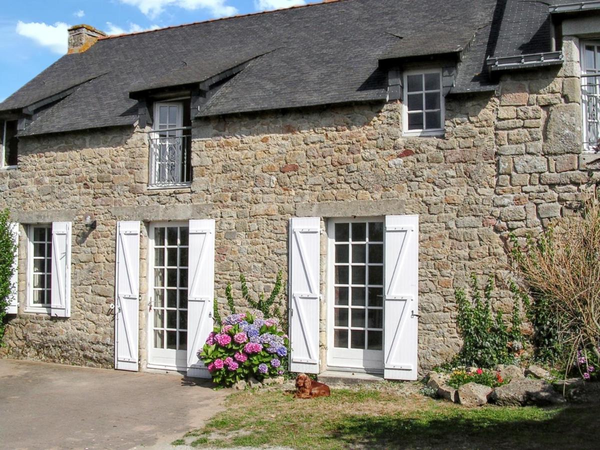 Maison accueillante à Erdeven avec jardin - Housity