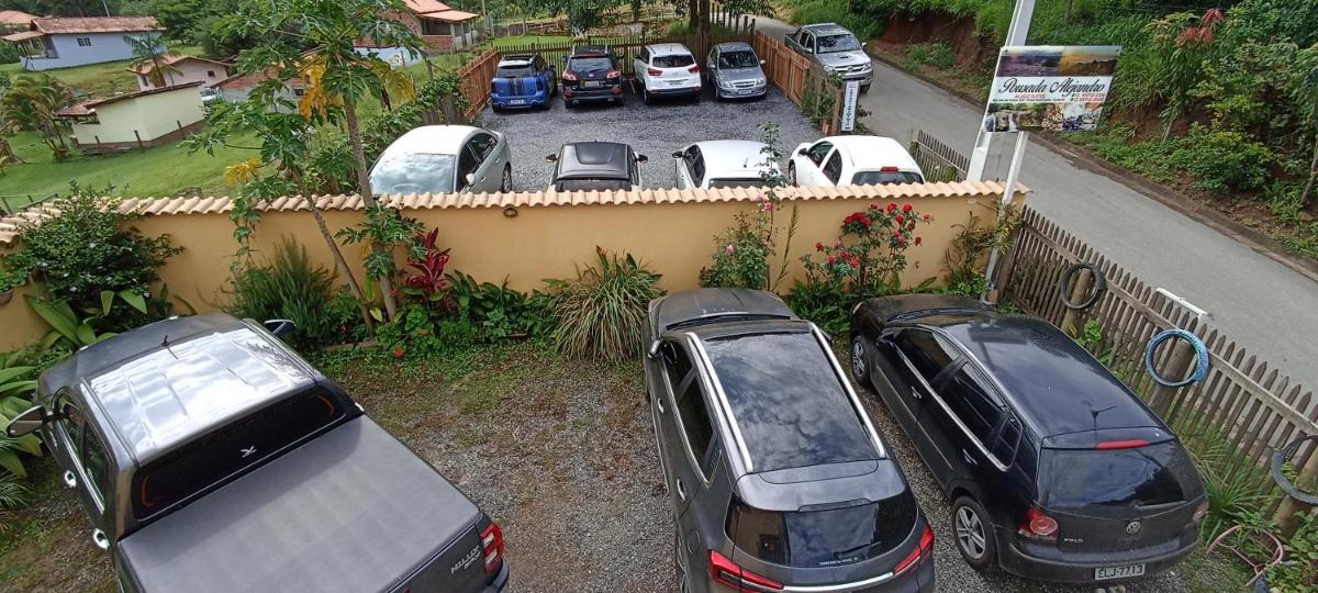 Pousada Alejandro - Housity
