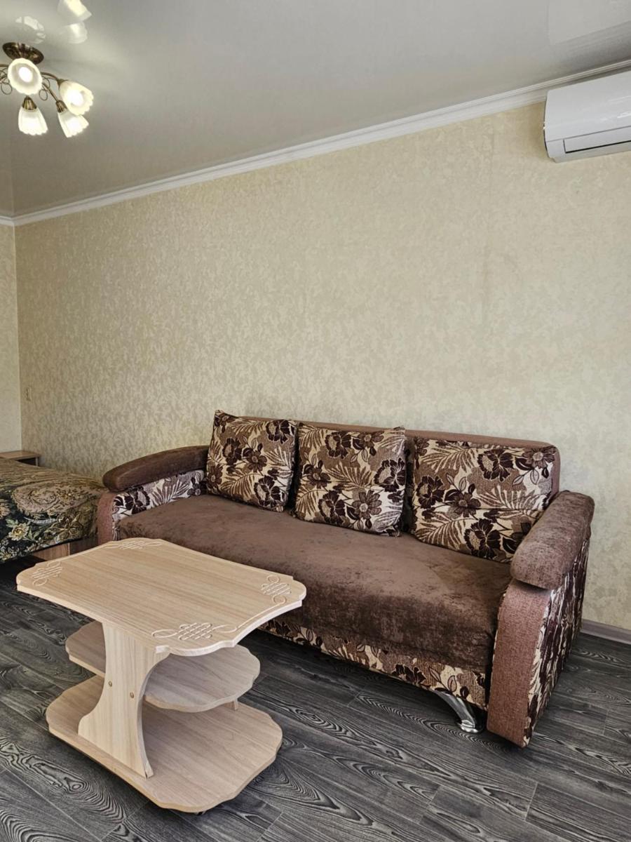Lux Apartment on Mayakovsky 6 - Housity