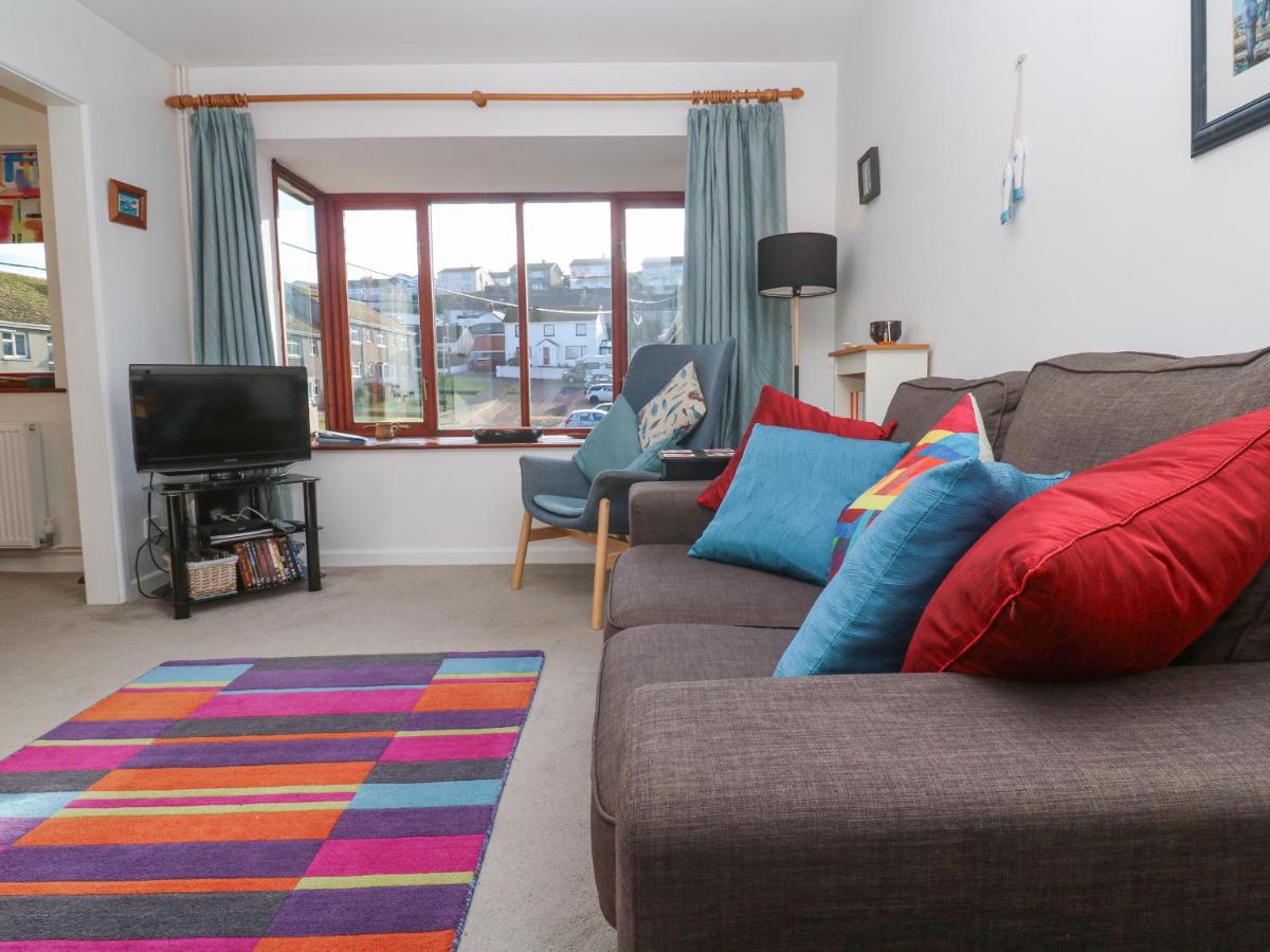 Kernow Cottage - Housity
