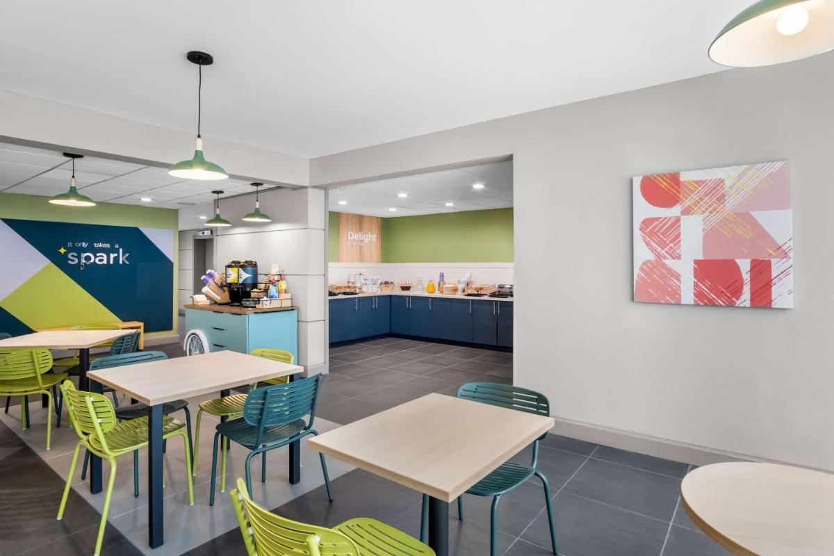 Spark by Hilton Richardson Dallas - Housity