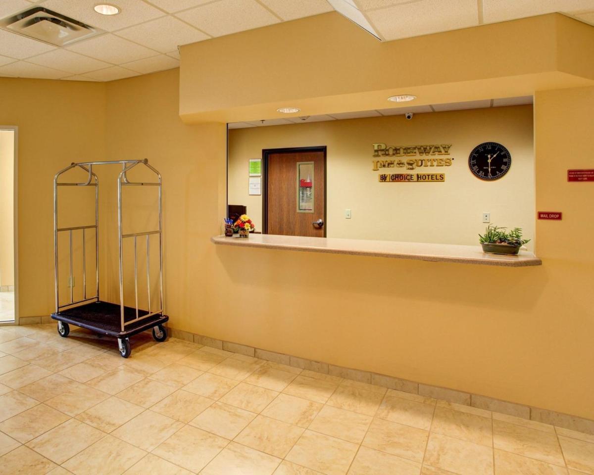 Rodeway Inn & Suites Phillipsburg - Housity