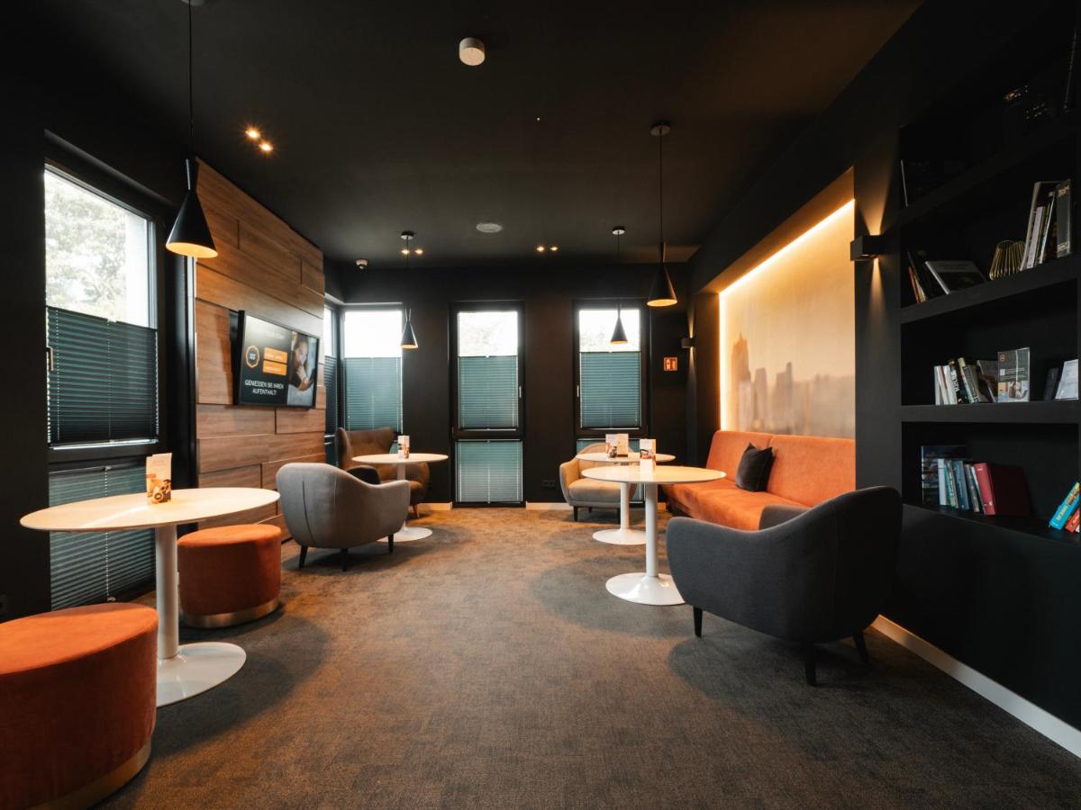 JustStay Grevenbroich Hotel & Apartments - Housity