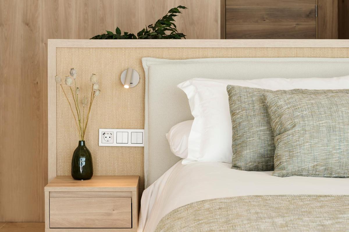 Cama o camas de una habitación en Iberostar Selection Es Trenc -New Opening-