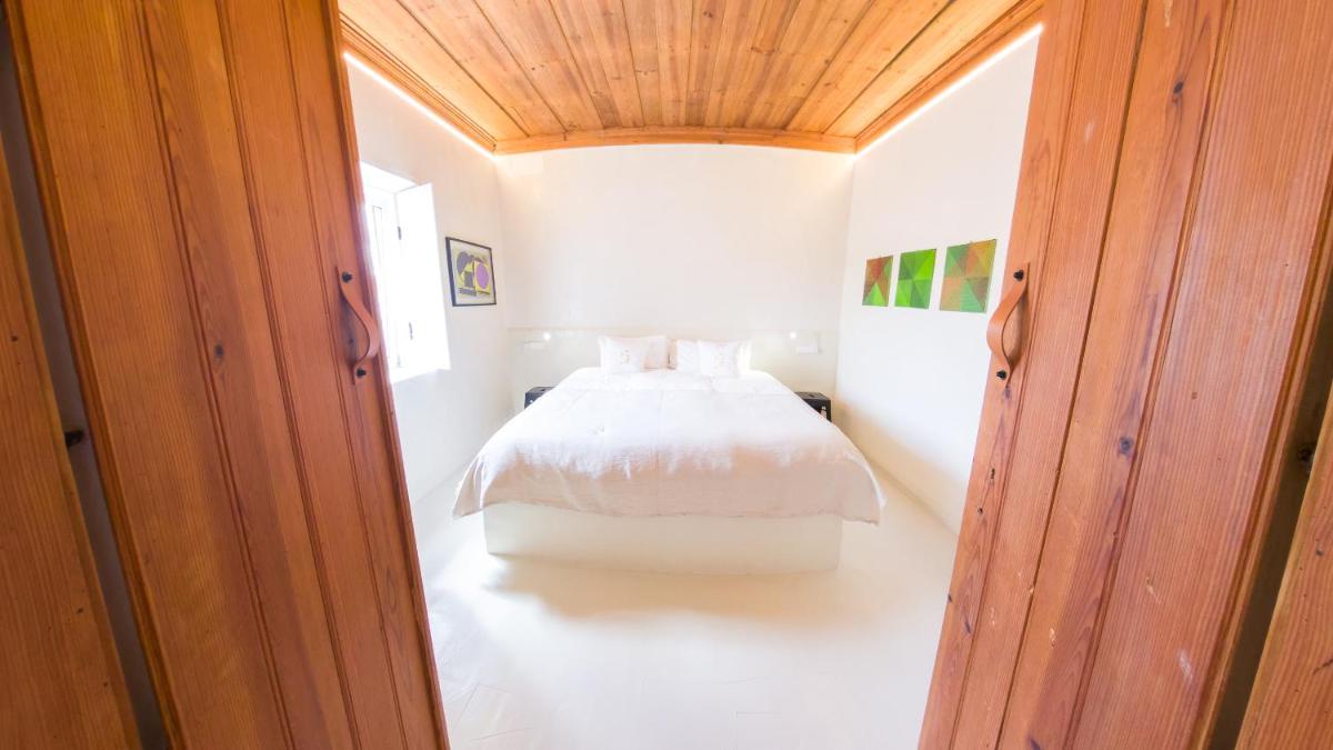 uma casa em entradas guesthouse - Housity