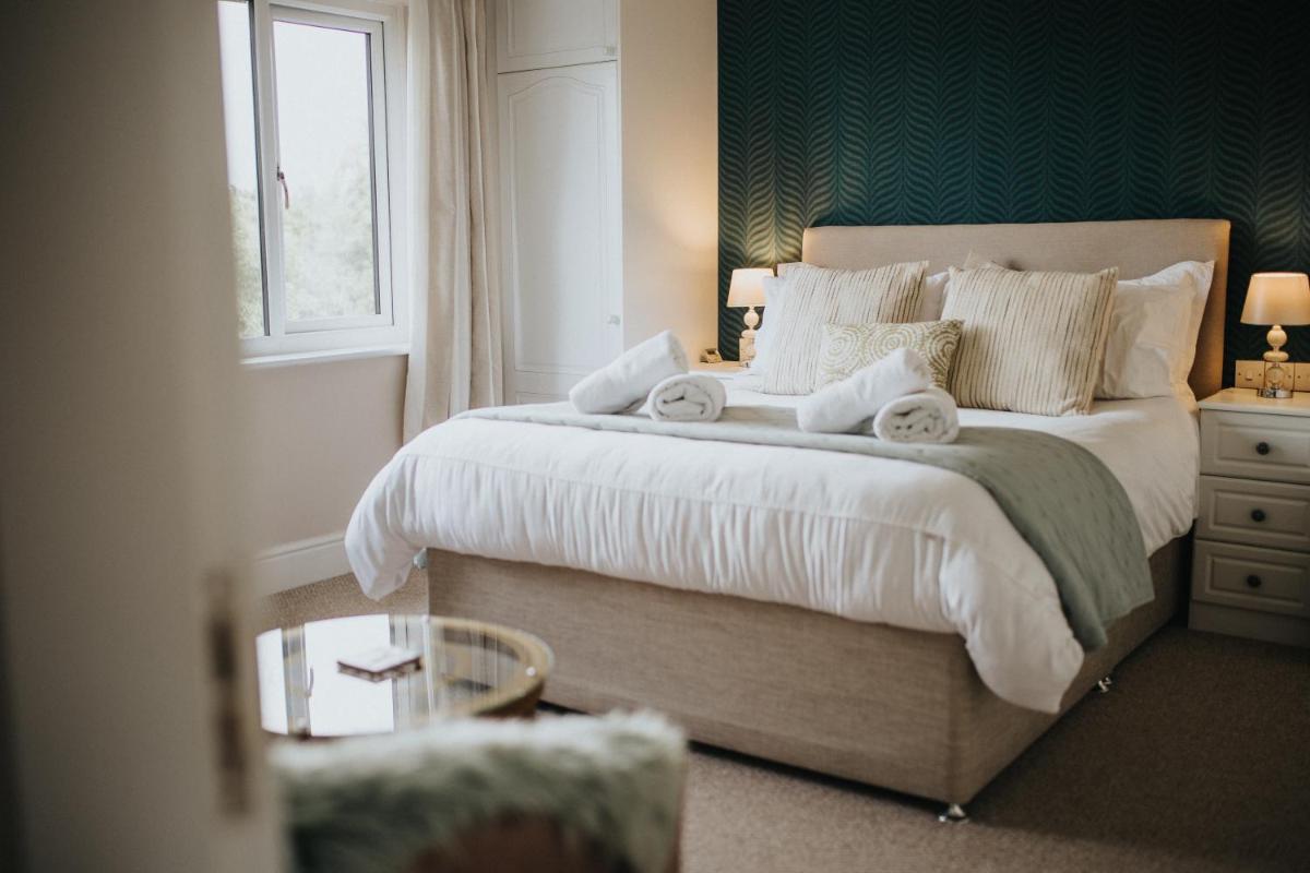 Ferlas Bed and Breakfast - Housity