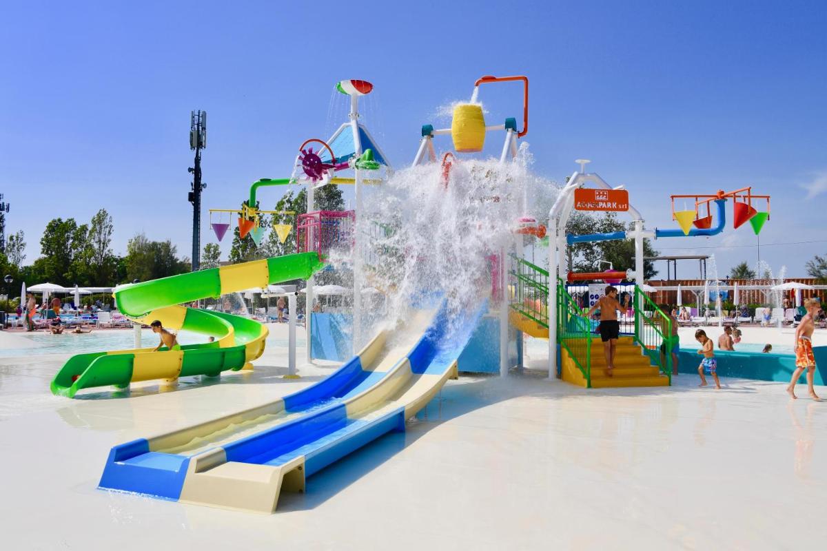 Barricata Holiday Village - Housity
