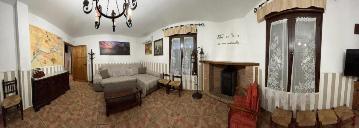 Casa Rural Al-Mofrag y Apartamentos El Mirador de Monfragüe - Housity