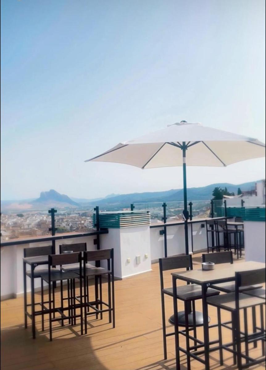 Hotel Apartamentos Antequera - Housity