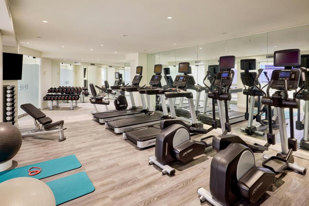 Das Fitnesscenter und/oder die Fitnesseinrichtungen in der Unterkunft Hamburg Marriott Hotel