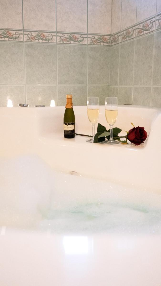 Hotelli Lounatuuli Ylivieska - Housity