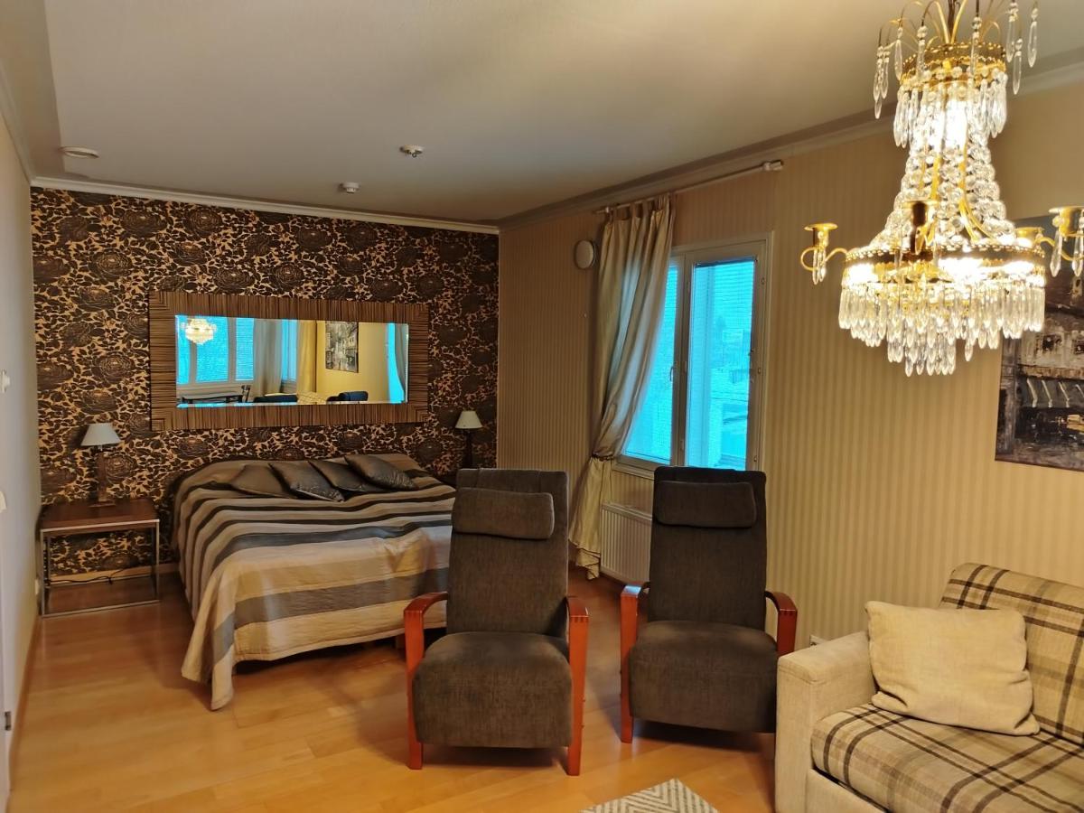 Hotelli Lounatuuli Ylivieska - Housity