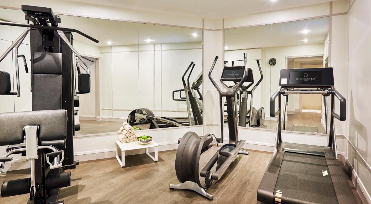 Salle ou équipements de sports de l'établissement Le Burgundy Paris