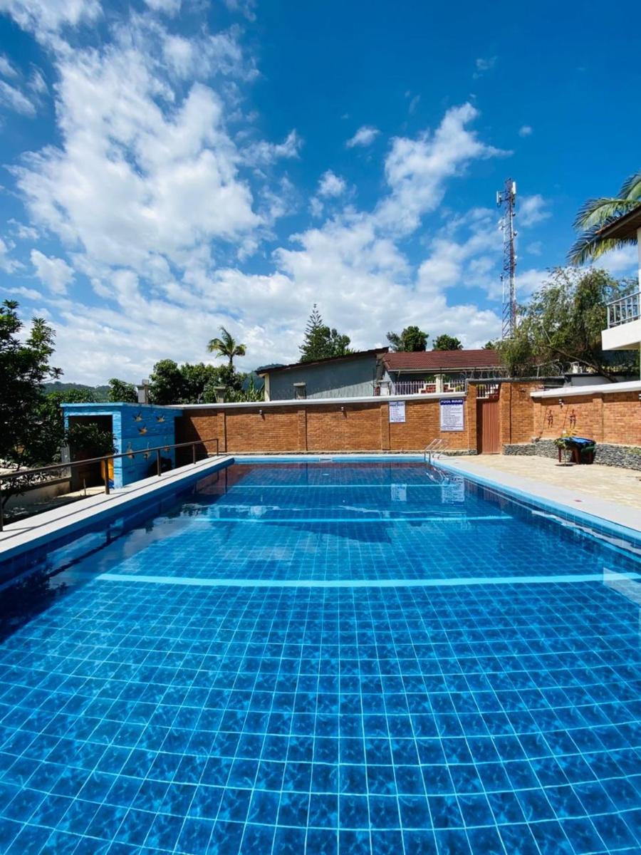 Bamboo Village - Housity