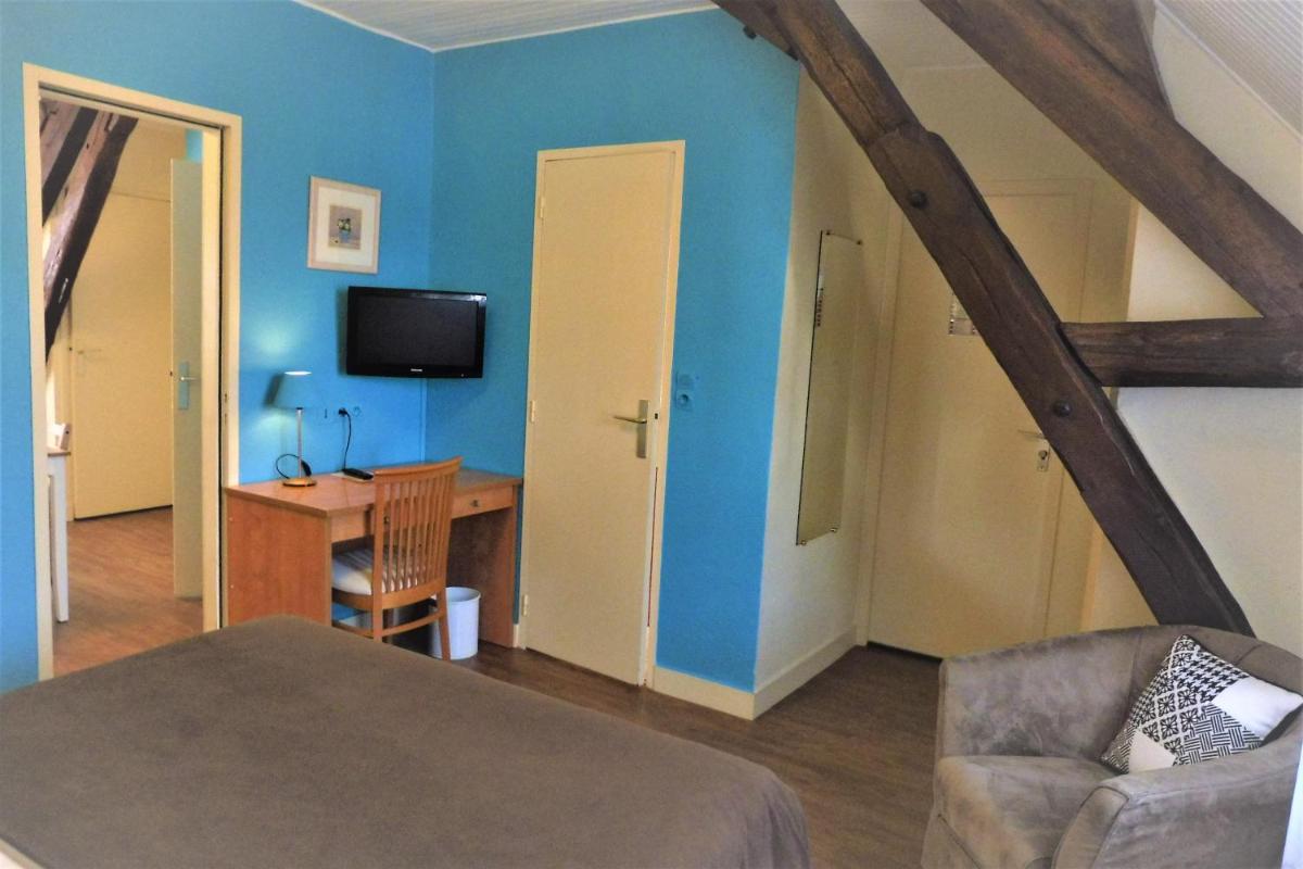 Logis Auberge De Launay - Housity