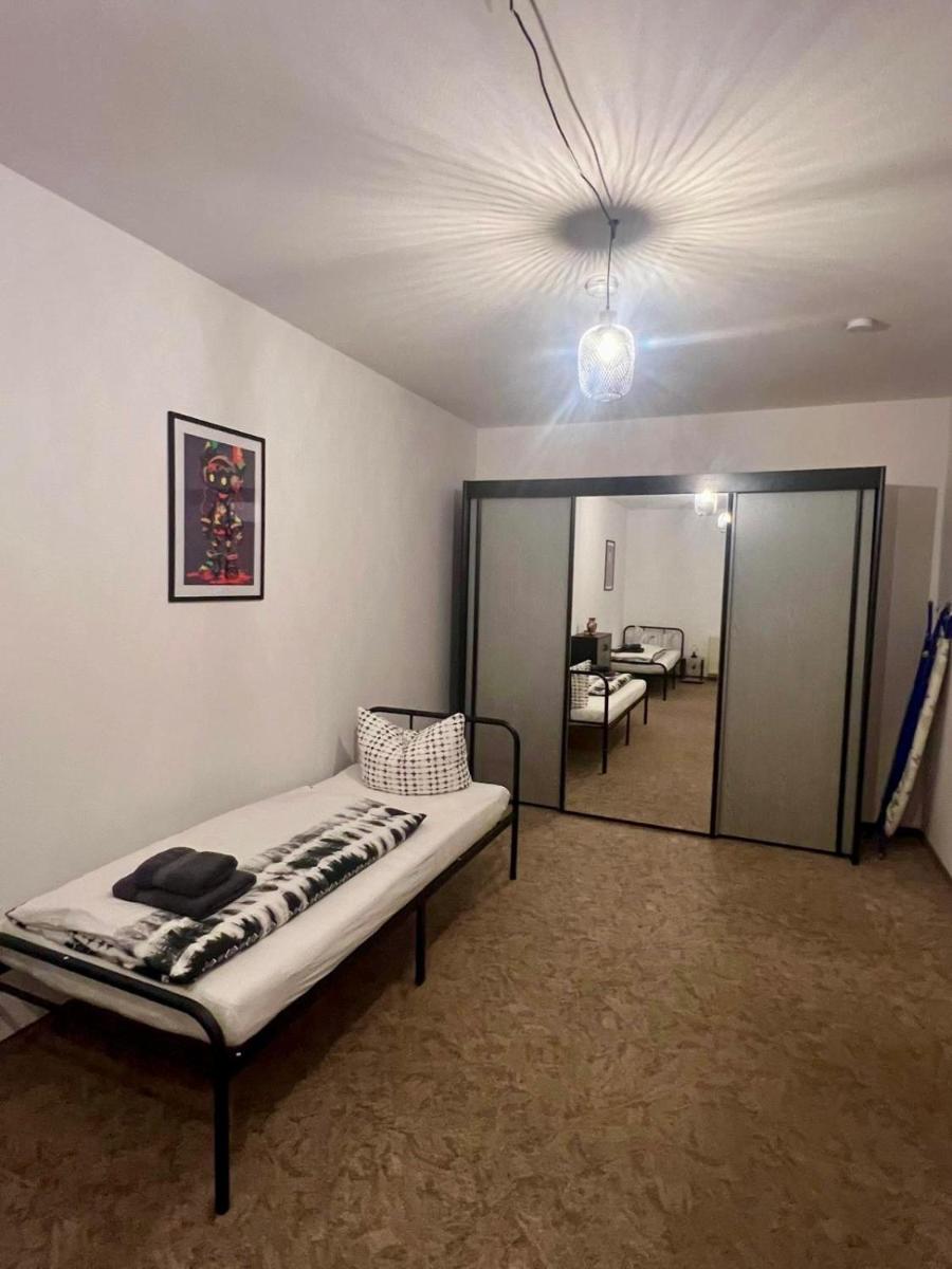 Adler 3 - Housity