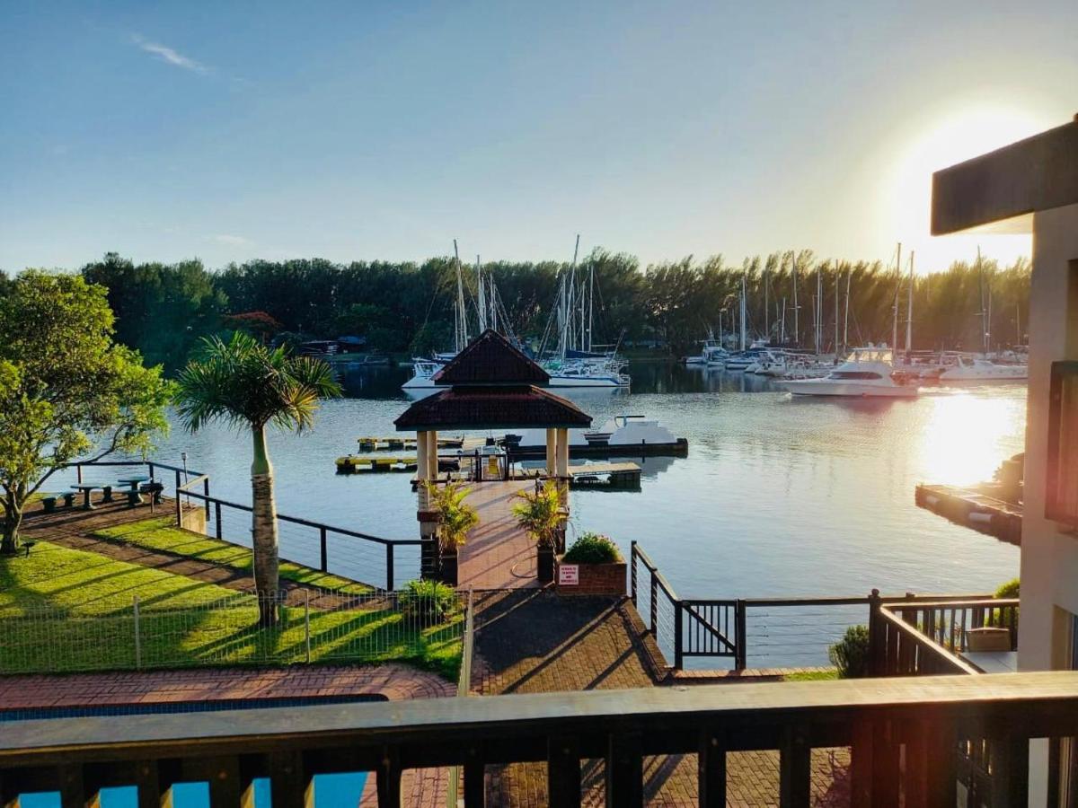Mzingazi Waterfront Accommodation, On The Bay Waterfront Villa's - Housity