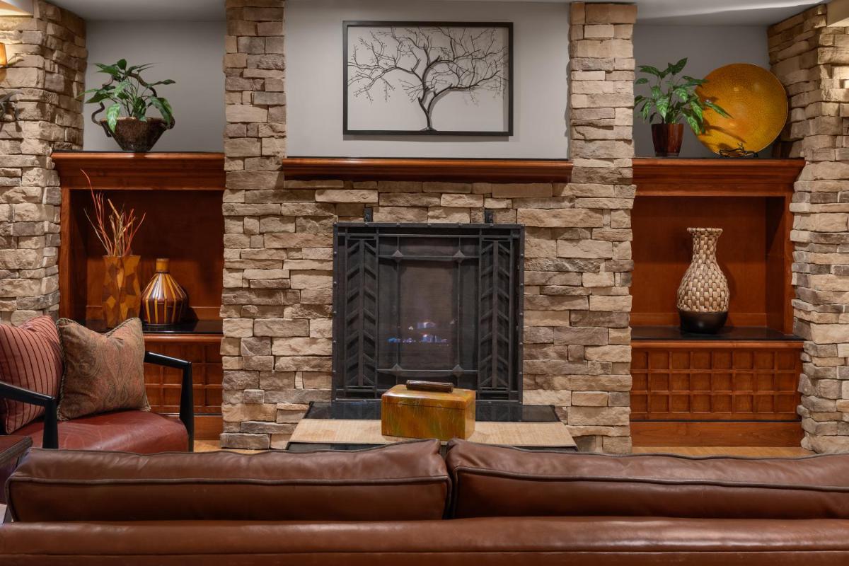 Larkspur Landing Extended Stay Suites Sacramento - Housity