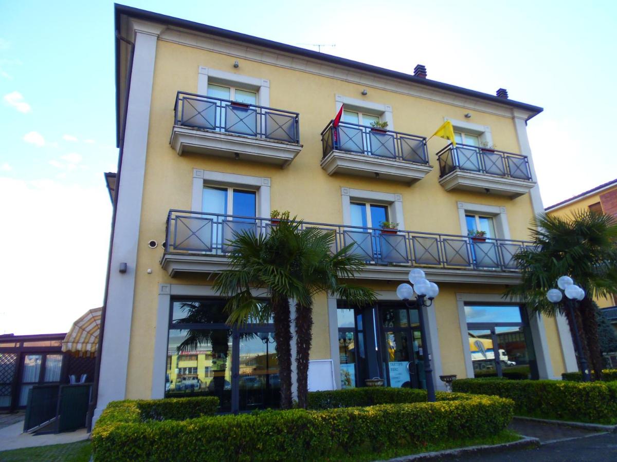 Albergo Sirena - Housity