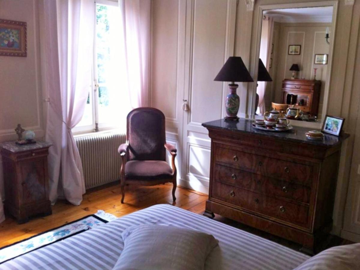 Gîte de Saint Nicolas du Vert Bois - Housity