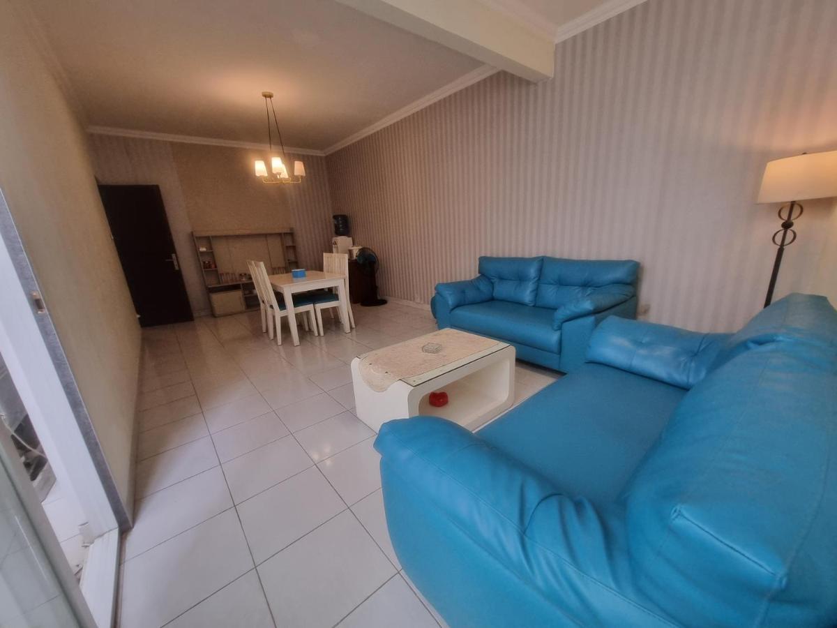 Lucky Guest House Wahid Hasyim - Housity