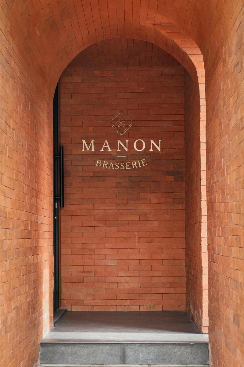 Manon Boutique Hotel Kota Lama Semarang - Housity
