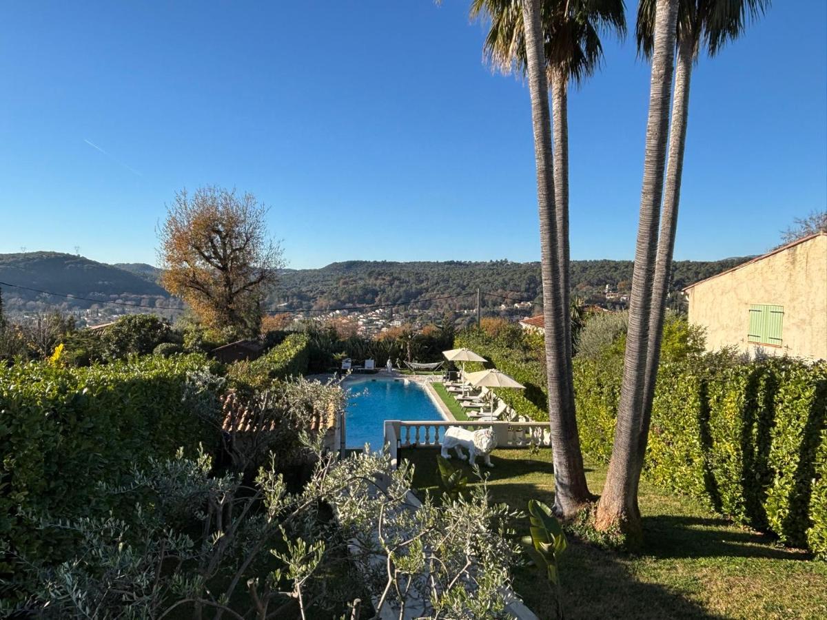 Piscine de l'établissement La Bastide Gourmande ou située à proximité