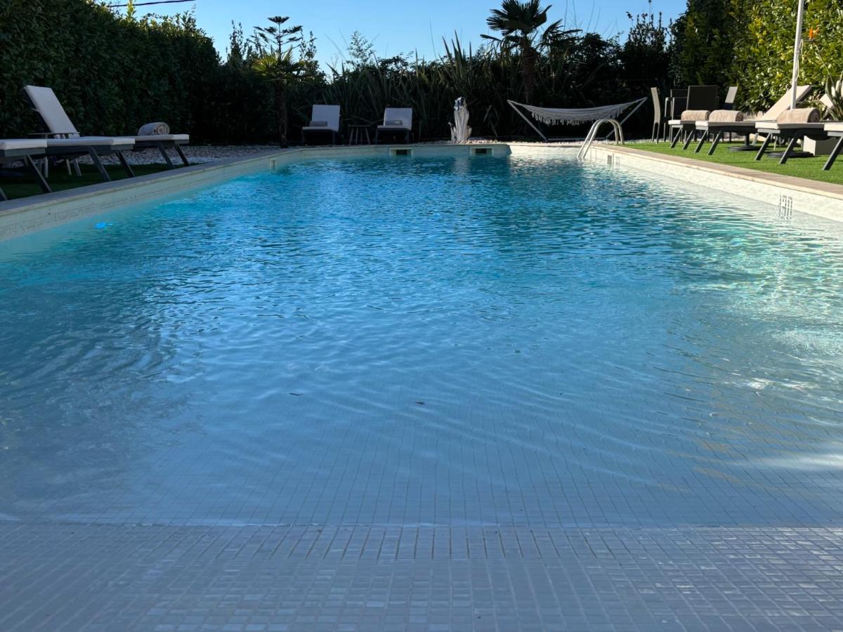 Piscine de l'établissement La Bastide Gourmande ou située à proximité