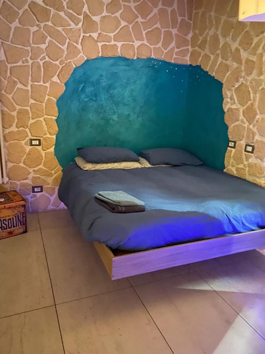 Fantasy House - Housity