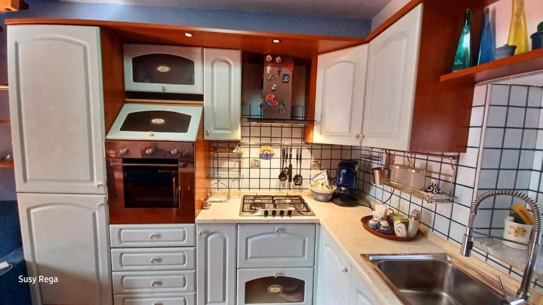 La Rosa Dei Venti Guest House - Housity