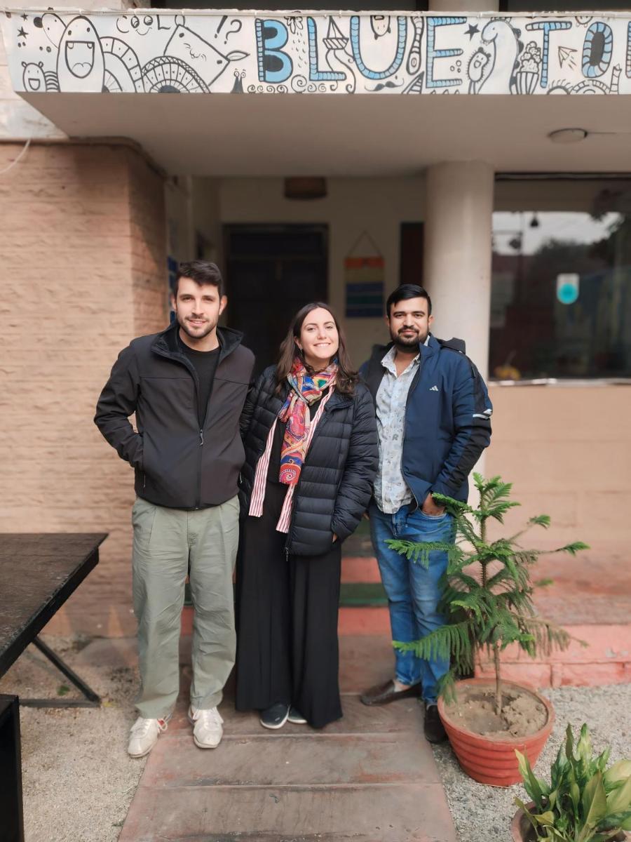 Blue town Hostel & Cafe - Housity
