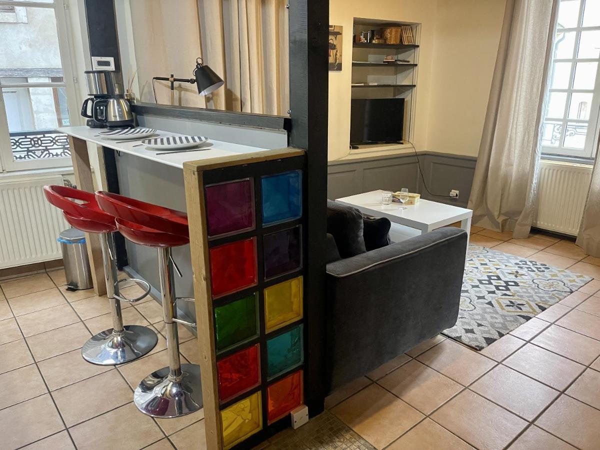 Appartement Le Cadet Roussel Auxerre Les Quais - Housity