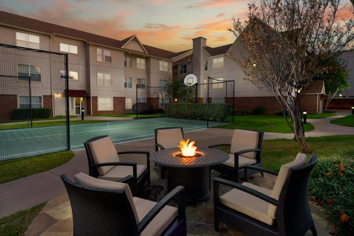Residence Inn by Marriott Arlington - Housity