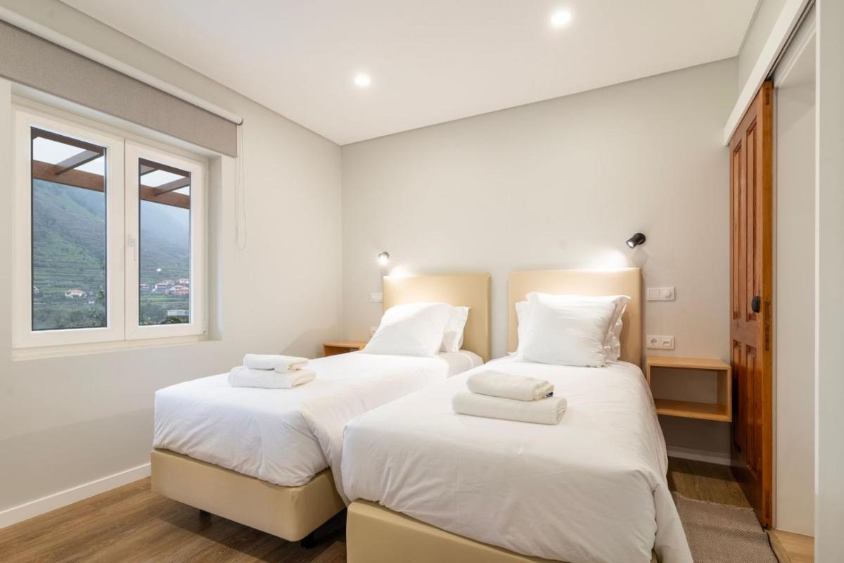 Madeira Surf Lodge - Housity