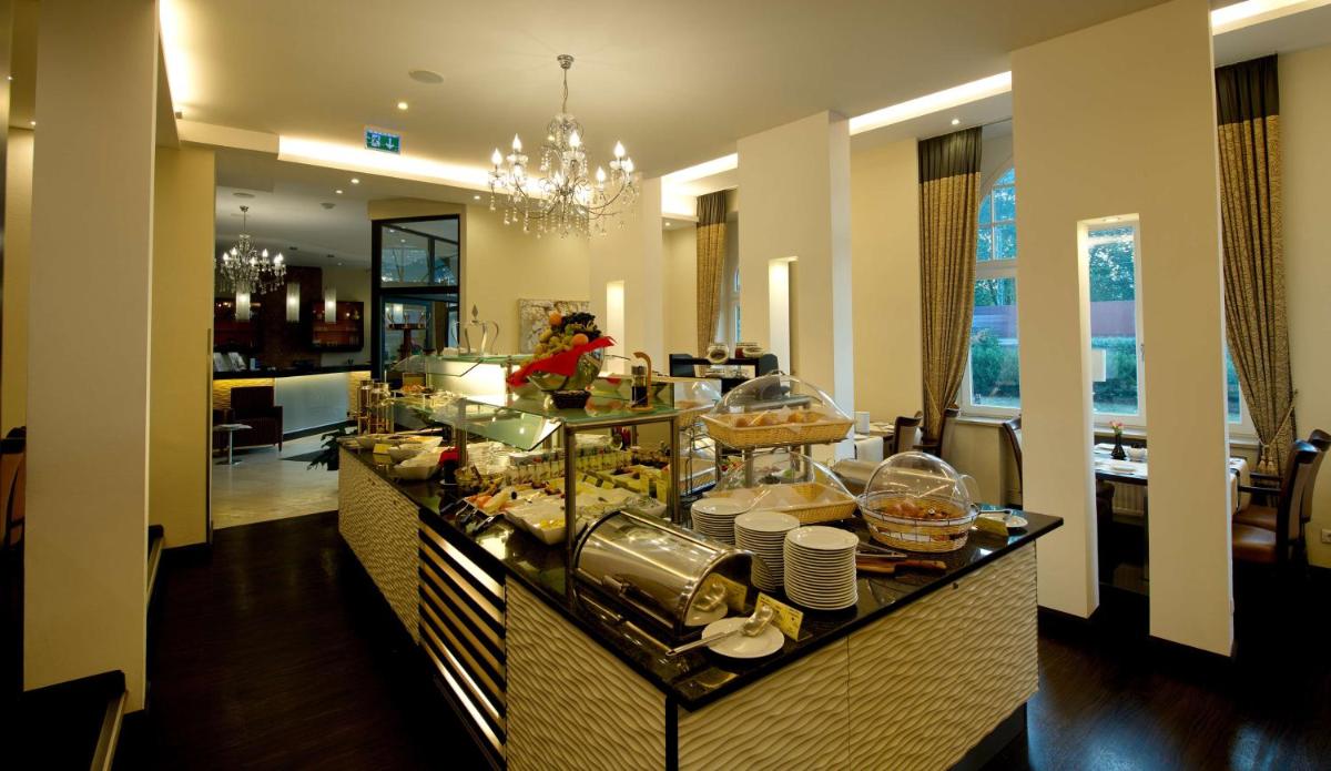 Best Western Hotel Kaiserhof - Housity