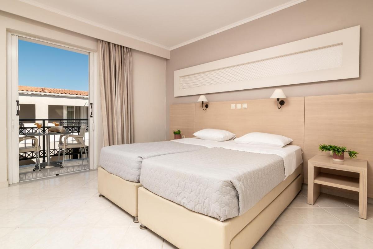 Karras Hotel - Housity