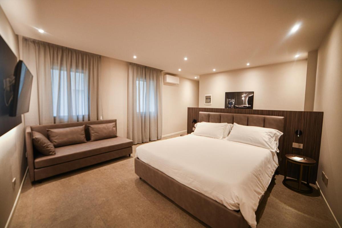 Modena Relax Luxury Rent Rooms - Housity