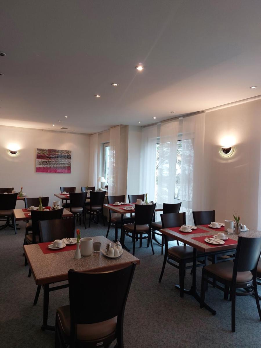 Hotel Zimmermann - Housity